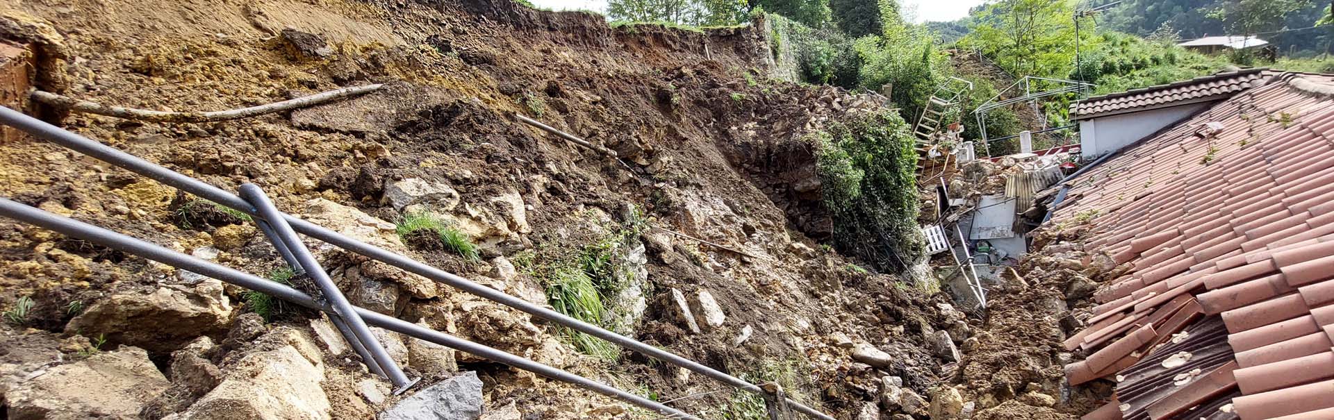 DESPRENDIMIENTO OVIEDO 2 DESPRENDIMIENTO OVIEDO 2