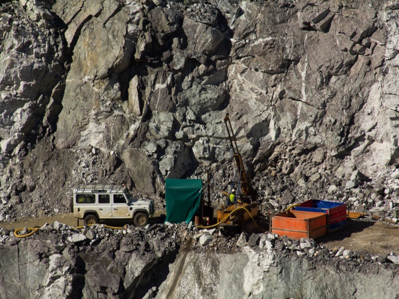 SONDEO CORTA MINERA SONDEO CORTA MINERA